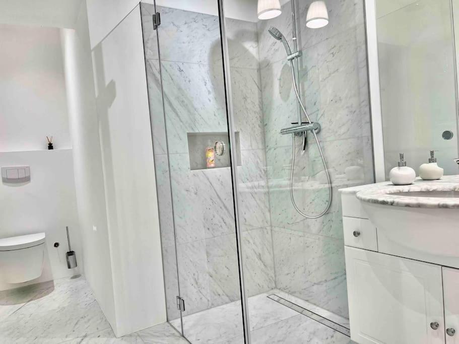 Gemuetliches Und Modernes Apartment,44 M² فيينا المظهر الخارجي الصورة